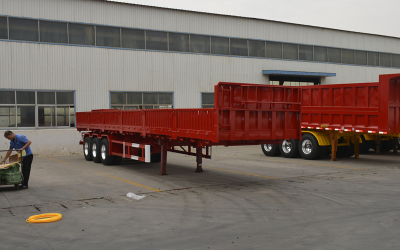 34 Tons Flatbed Semi Trailer With Bul