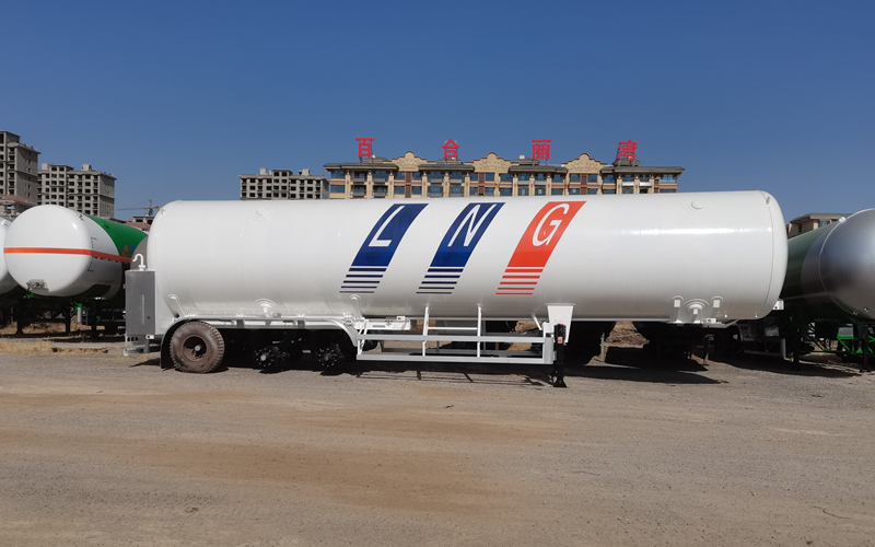 3 Axles 21 Tons LNG Tanker Transport 