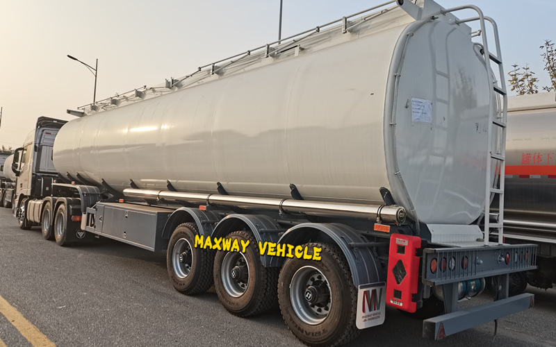 Diesel Road Tanker 50000 Liters Capac