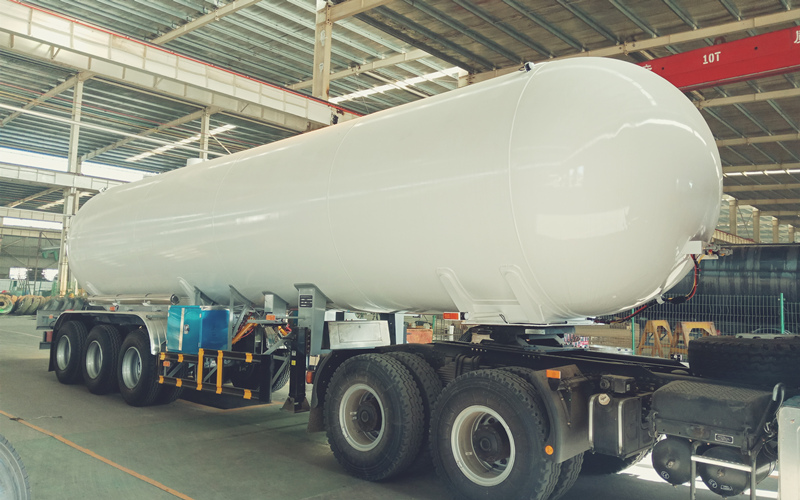 24.6 Tons Capacity LPG Road Tankers 3
