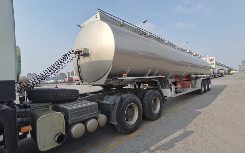 Customized 50m3 Aluminum Fuel Tanker 